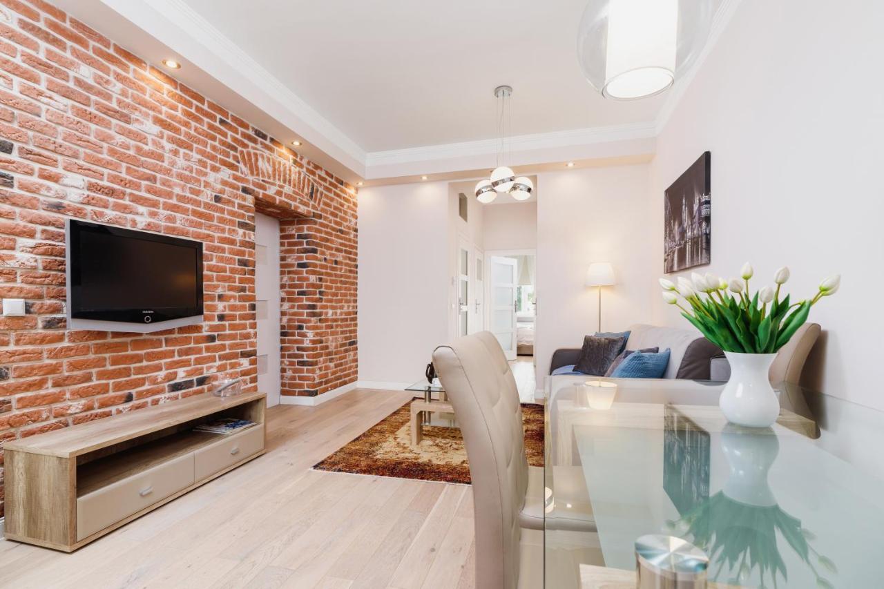 Modern Apartment Lubicz Krakow By Noclegi Renters ภายนอก รูปภาพ