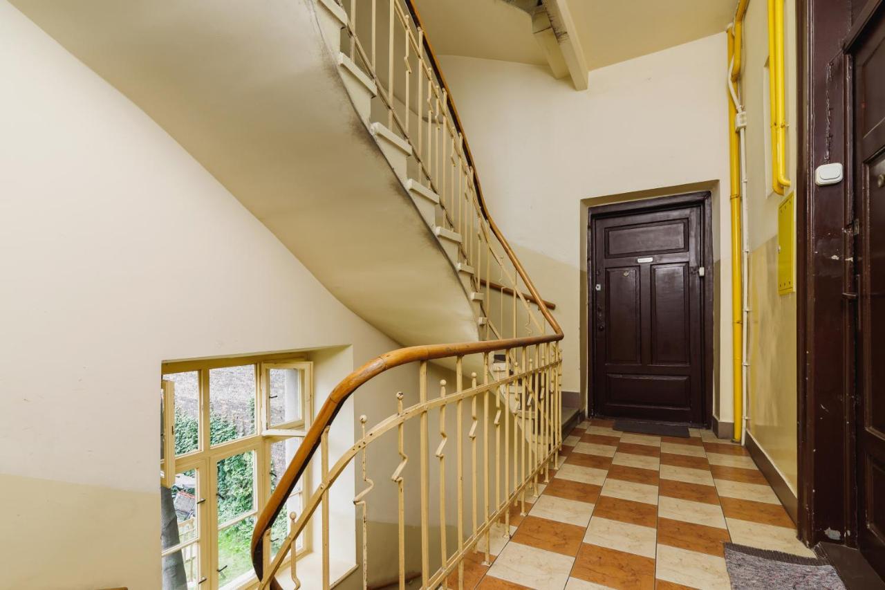 Modern Apartment Lubicz Krakow By Noclegi Renters ภายนอก รูปภาพ